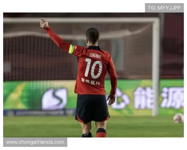 意大利华裔新星胡毅扬拒绝国足归化决心留在欧洲追梦 意大利华裔新星胡毅扬拒绝国足归化决心留在欧洲追梦